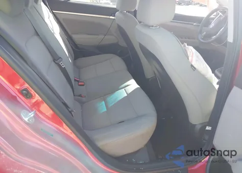 2020 Hyundai Elantra Sel z USA, uszkodzony, nr VIN 5NPD84LF0LH562618